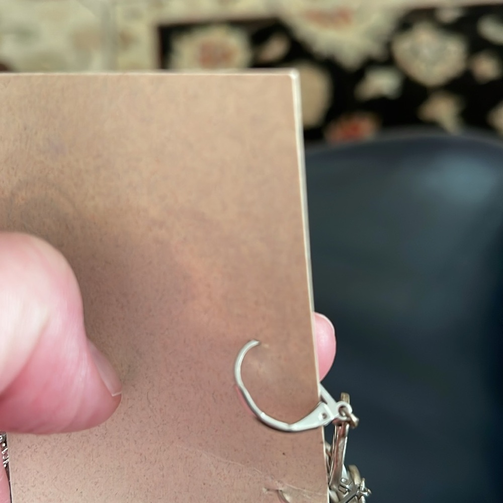 Silver dangle earrings - Picture 3 of 3